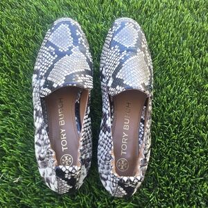 Tory Burch Kira Snake Embossed Stretch Loafers Low Heel Size 6.5
